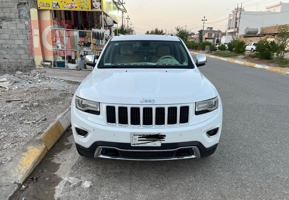 جیپ گراند شیرۆکی